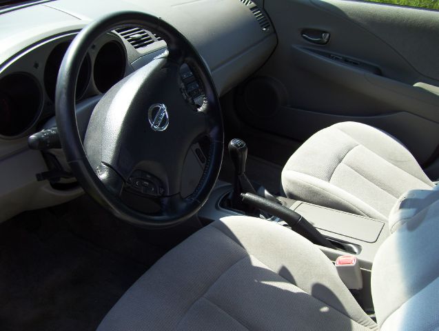 2003 Nissan Altima SLT Quad Cab 2WD