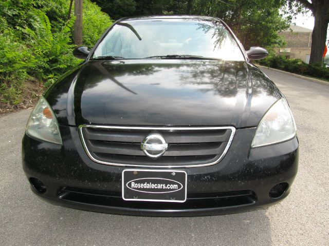 2003 Nissan Altima Pickupslt Quad Cab SWB 4WD 4x4 Truck