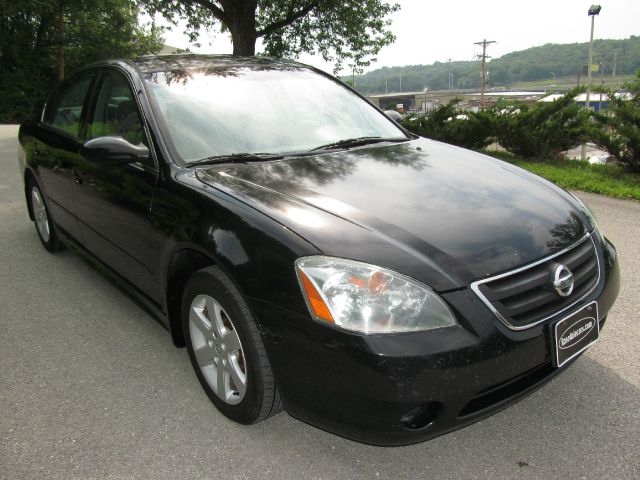 2003 Nissan Altima Pickupslt Quad Cab SWB 4WD 4x4 Truck