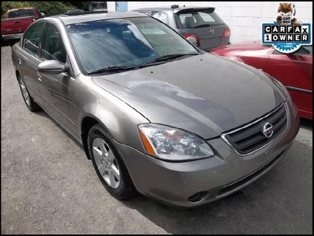 2003 Nissan Altima Pickupslt Quad Cab SWB 4WD 4x4 Truck