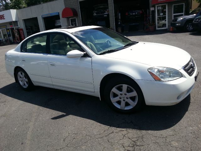 2003 Nissan Altima Pickupslt Quad Cab SWB 4WD 4x4 Truck