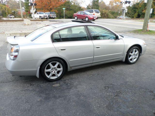 2003 Nissan Altima LE