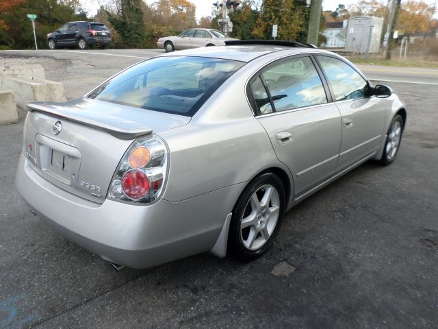 2003 Nissan Altima LE