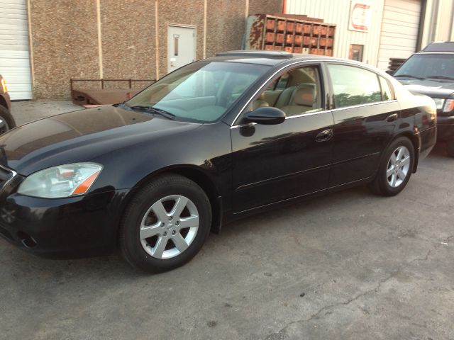 2003 Nissan Altima SLT Quad Cab 2WD