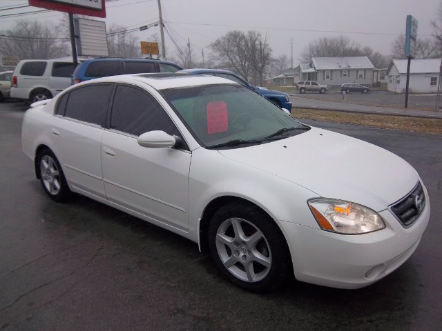2003 Nissan Altima LE