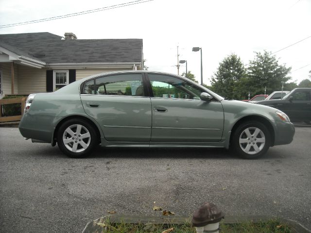 2003 Nissan Altima SLT Quad Cab 2WD