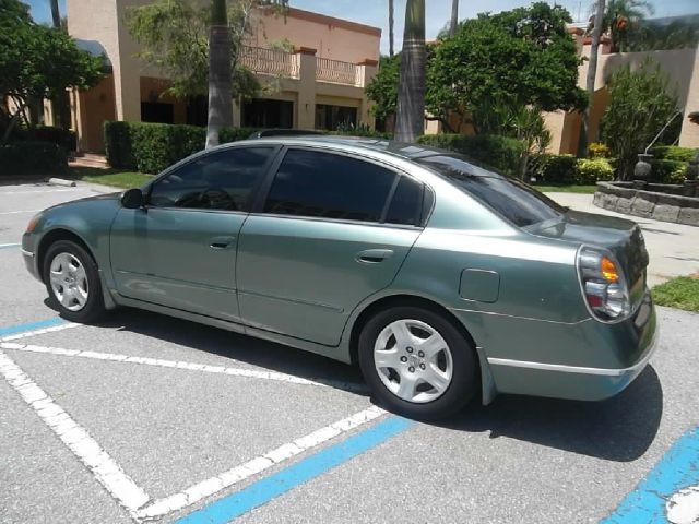 2003 Nissan Altima GS-R