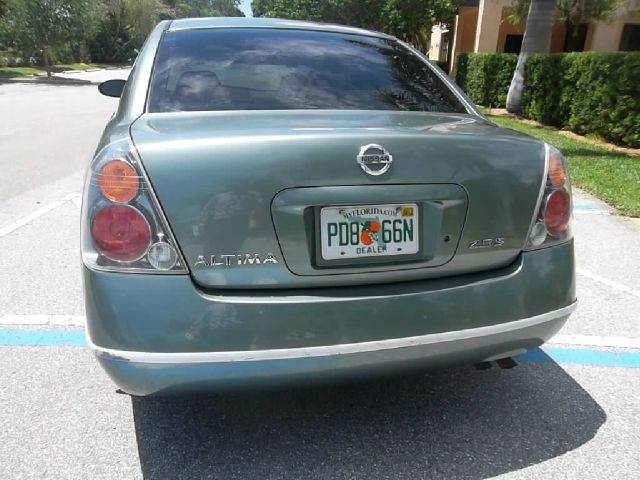 2003 Nissan Altima GS-R