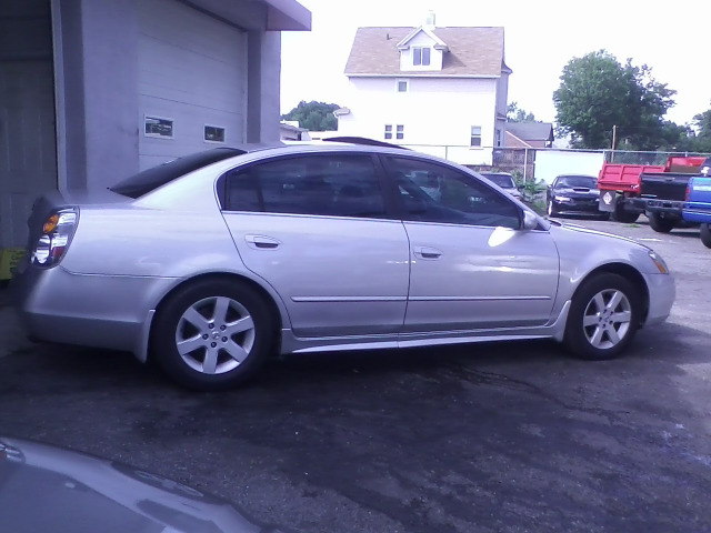 2003 Nissan Altima LS S
