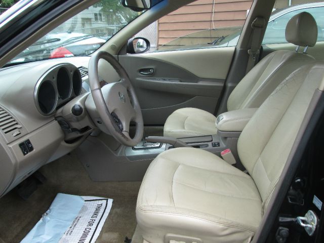 2003 Nissan Altima LE