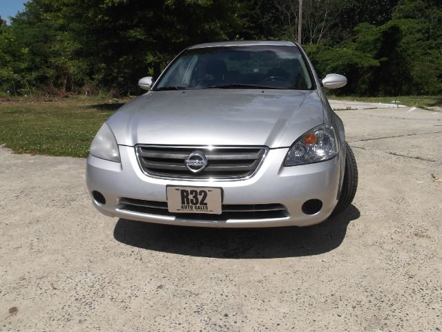 2003 Nissan Altima Pickupslt Quad Cab SWB 4WD 4x4 Truck