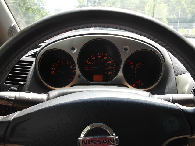 2003 Nissan Altima Pickupslt Quad Cab SWB 4WD 4x4 Truck