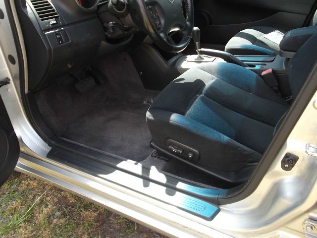 2003 Nissan Altima Pickupslt Quad Cab SWB 4WD 4x4 Truck