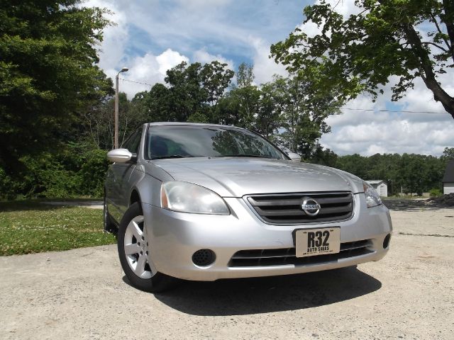 2003 Nissan Altima Pickupslt Quad Cab SWB 4WD 4x4 Truck