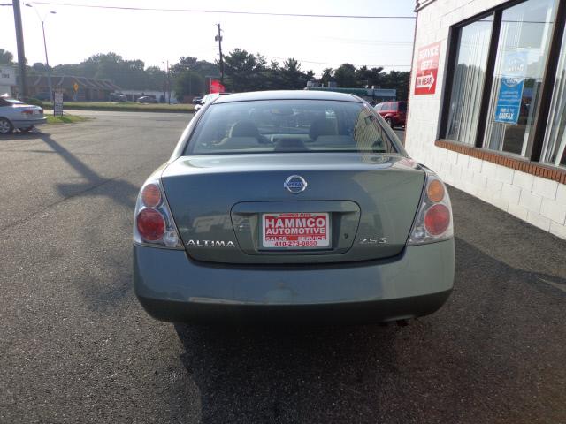 2003 Nissan Altima Unknown