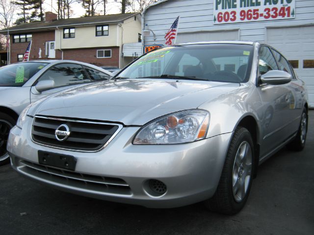 2003 Nissan Altima Pickupslt Quad Cab SWB 4WD 4x4 Truck