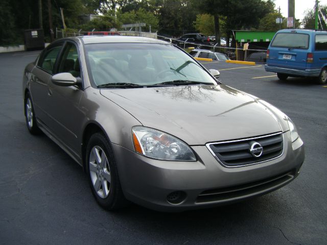 2004 Nissan Altima Pickupslt Quad Cab SWB 4WD 4x4 Truck