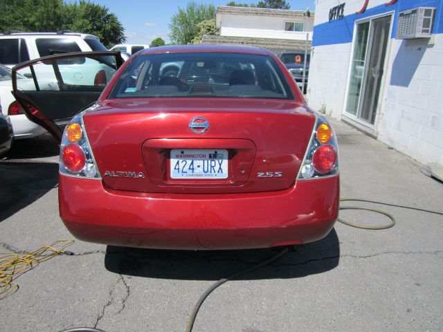2004 Nissan Altima Pickupslt Quad Cab SWB 4WD 4x4 Truck