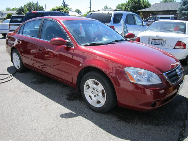 2004 Nissan Altima Pickupslt Quad Cab SWB 4WD 4x4 Truck