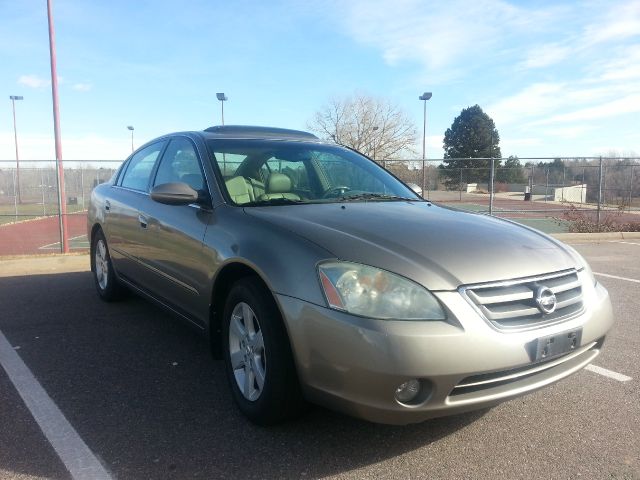 2004 Nissan Altima SLT Quad Cab 2WD