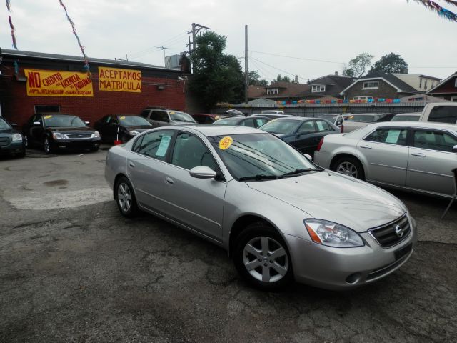 2004 Nissan Altima Pickupslt Quad Cab SWB 4WD 4x4 Truck