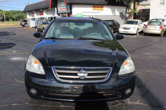 2004 Nissan Altima Pickupslt Quad Cab SWB 4WD 4x4 Truck