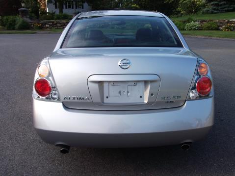 2004 Nissan Altima SE