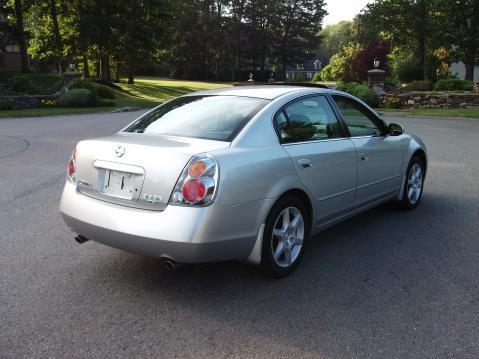 2004 Nissan Altima SE