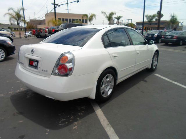 2004 Nissan Altima GS-R