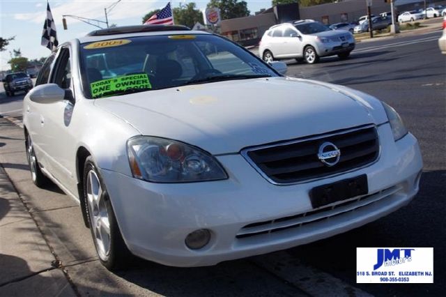 2004 Nissan Altima LE