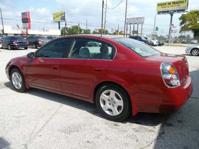 2004 Nissan Altima Pickupslt Quad Cab SWB 4WD 4x4 Truck