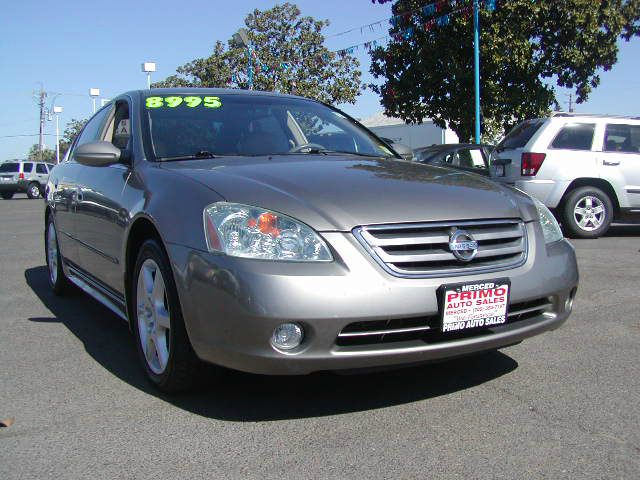 2004 Nissan Altima LE