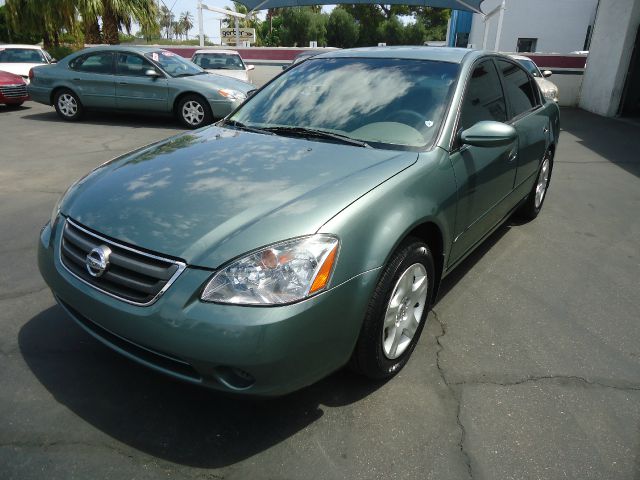 2004 Nissan Altima Pickupslt Quad Cab SWB 4WD 4x4 Truck