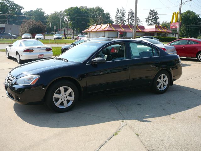 2004 Nissan Altima SLT Quad Cab 2WD