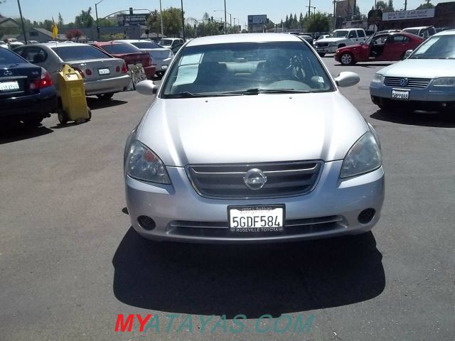 2004 Nissan Altima Pickupslt Quad Cab SWB 4WD 4x4 Truck