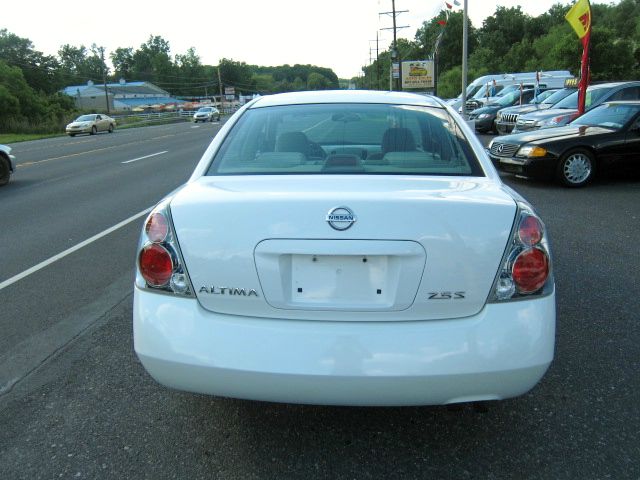 2005 Nissan Altima 2dr Cpe Performance Manual