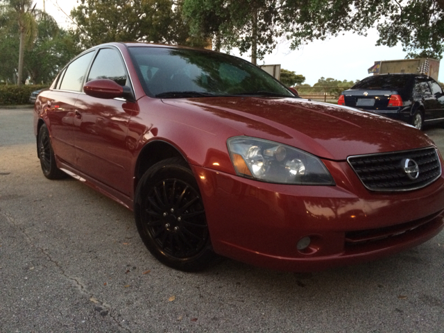 2005 Nissan Altima Pickupslt Quad Cab SWB 4WD 4x4 Truck