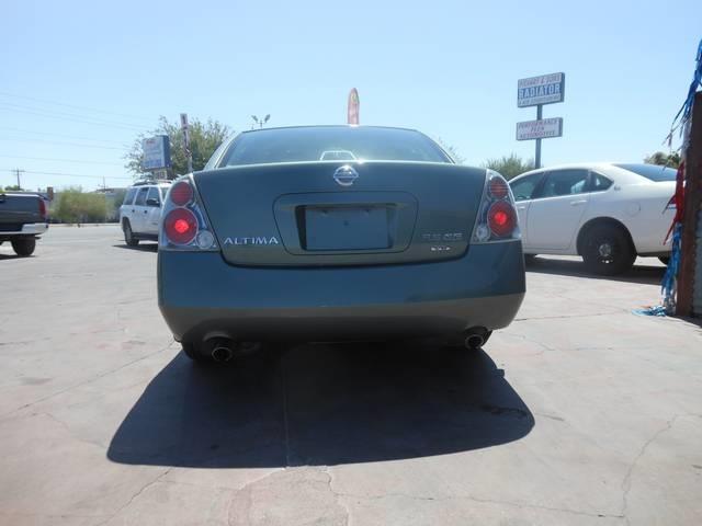 2005 Nissan Altima LE
