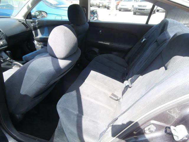 2005 Nissan Altima XR