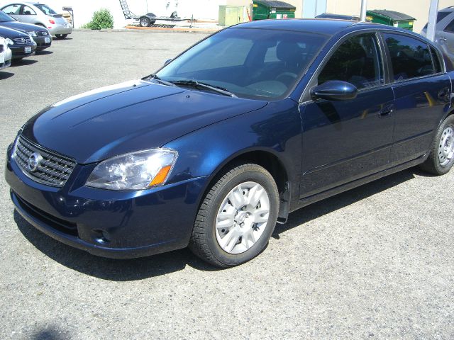 2005 Nissan Altima Pickupslt Quad Cab SWB 4WD 4x4 Truck