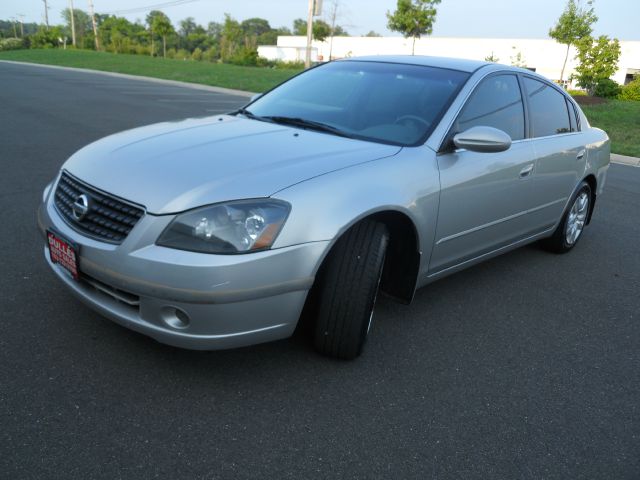 2005 Nissan Altima GS-R