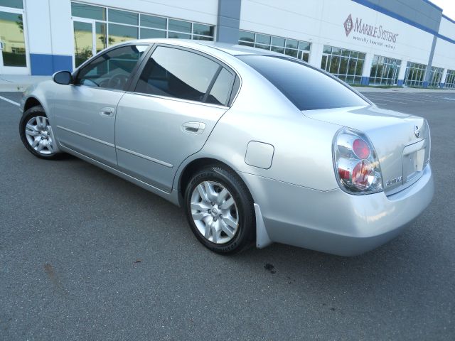 2005 Nissan Altima GS-R