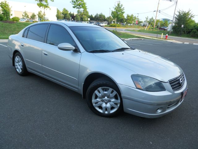 2005 Nissan Altima GS-R