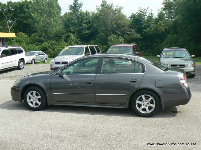 2005 Nissan Altima SLT Quad Cab 2WD