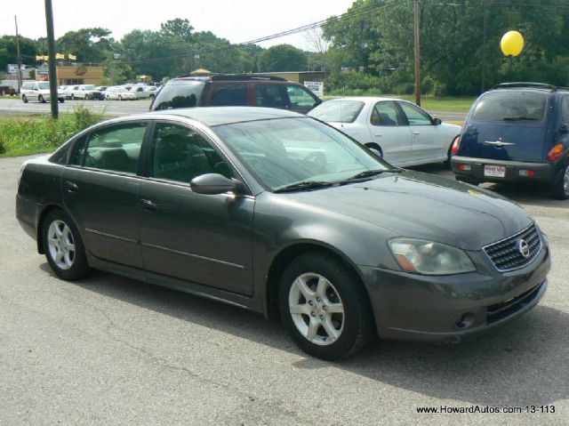 2005 Nissan Altima SLT Quad Cab 2WD