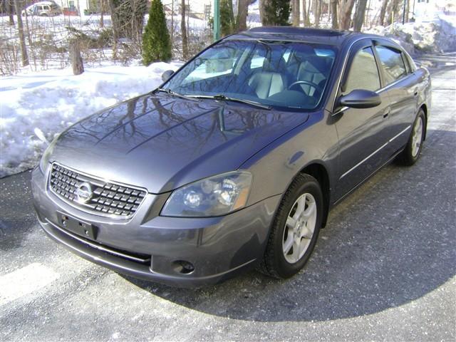 2005 Nissan Altima SLT Quad Cab 2WD