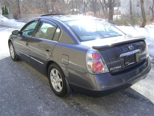 2005 Nissan Altima SLT Quad Cab 2WD