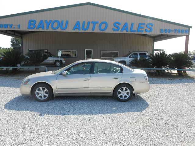2005 Nissan Altima Pickupslt Quad Cab SWB 4WD 4x4 Truck