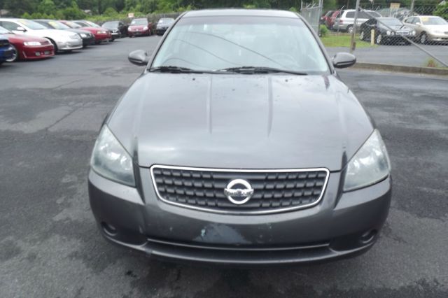 2005 Nissan Altima Pickupslt Quad Cab SWB 4WD 4x4 Truck