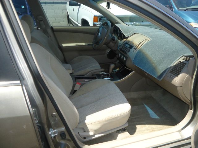 2005 Nissan Altima Pickupslt Quad Cab SWB 4WD 4x4 Truck